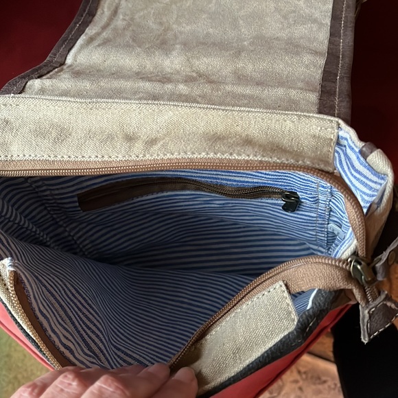 Cool Canvas Bag - Picture 3 of 8